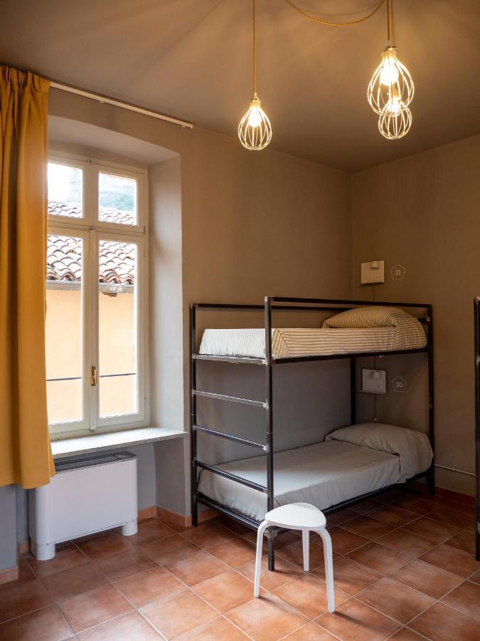 阿维里亚那 Casa Conte Rosso旅舍 外观 照片